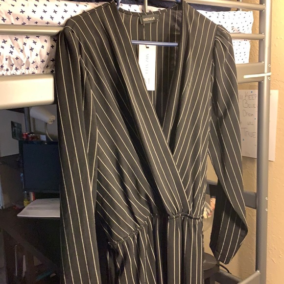 Modest fashion jumpsuit - Picture 1 of 5
